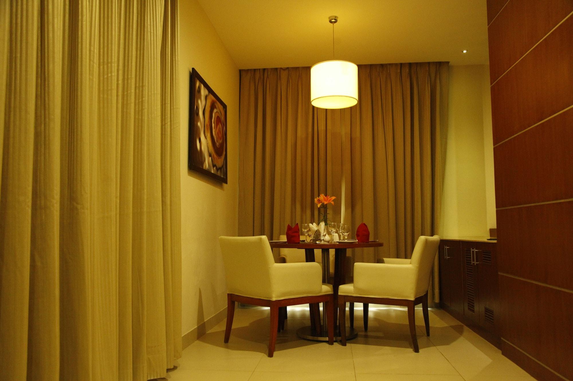 The Altruist Business Hotel Hitech Χιντεραμπάντ Εξωτερικό φωτογραφία