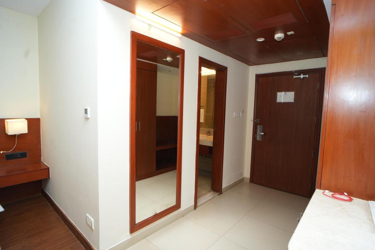 The Altruist Business Hotel Hitech Χιντεραμπάντ Εξωτερικό φωτογραφία