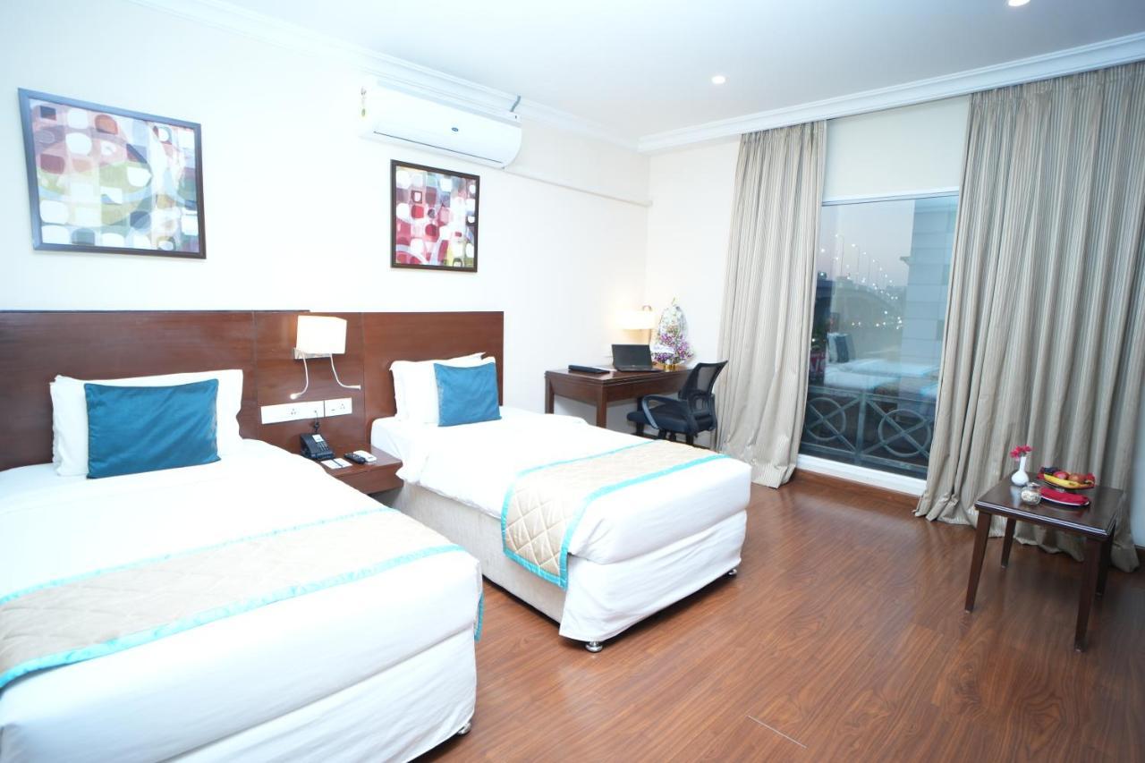 The Altruist Business Hotel Hitech Χιντεραμπάντ Εξωτερικό φωτογραφία