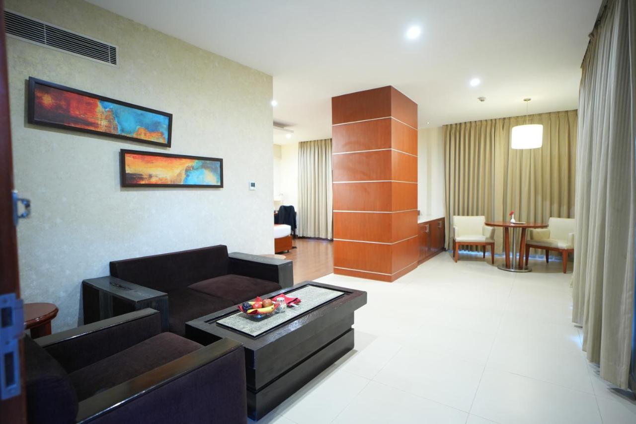 The Altruist Business Hotel Hitech Χιντεραμπάντ Εξωτερικό φωτογραφία