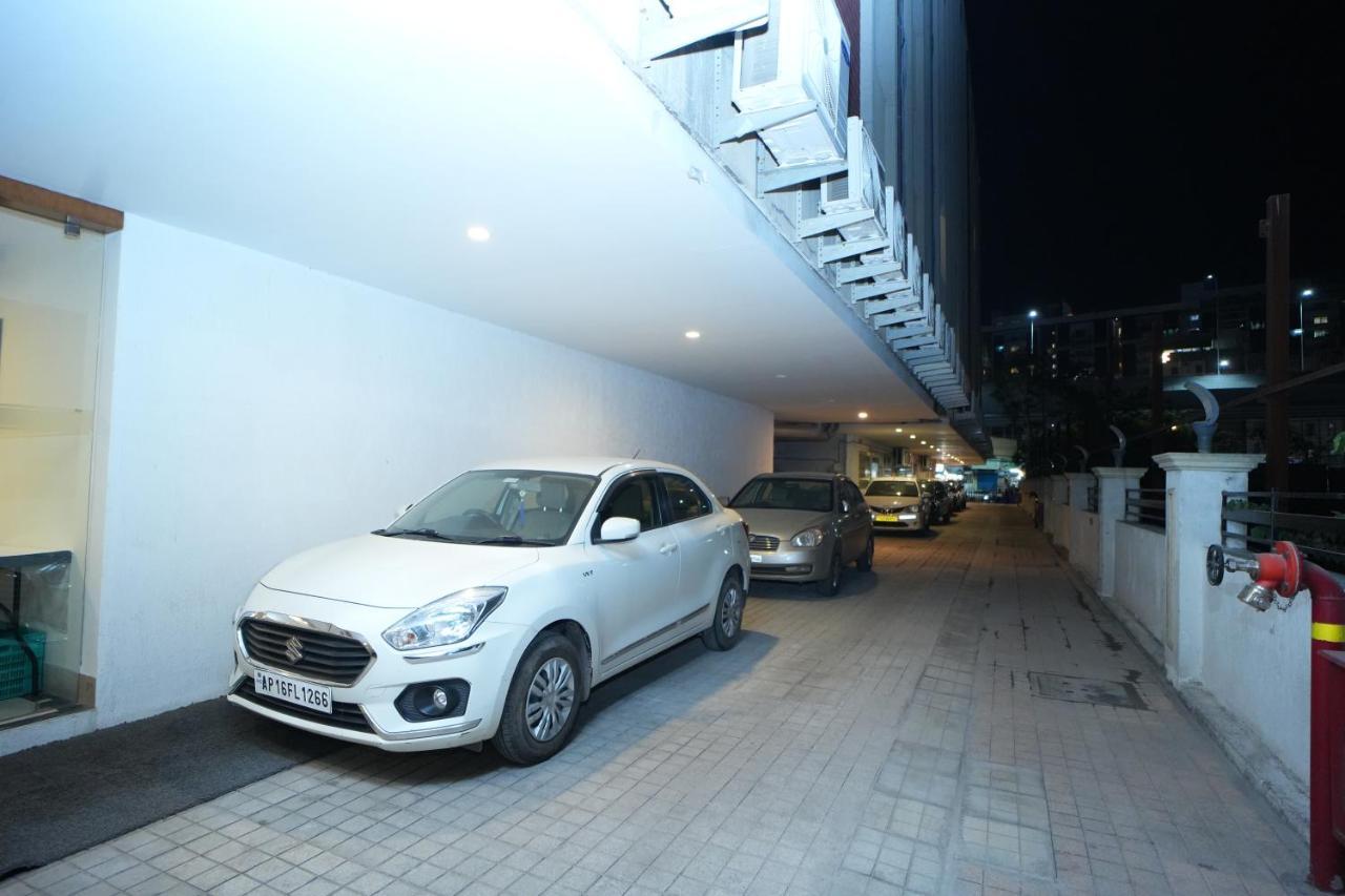 The Altruist Business Hotel Hitech Χιντεραμπάντ Εξωτερικό φωτογραφία