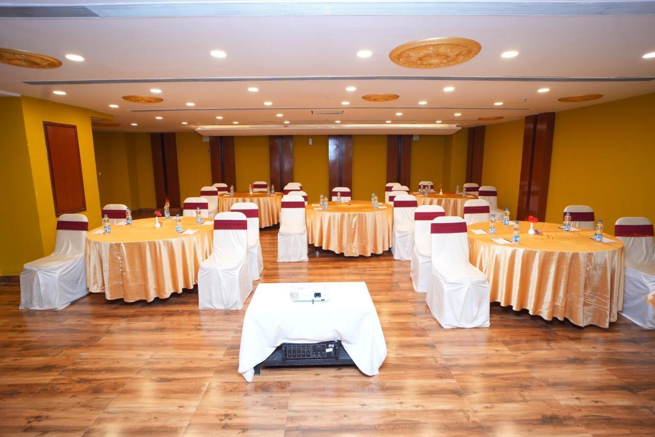 The Altruist Business Hotel Hitech Χιντεραμπάντ Εξωτερικό φωτογραφία