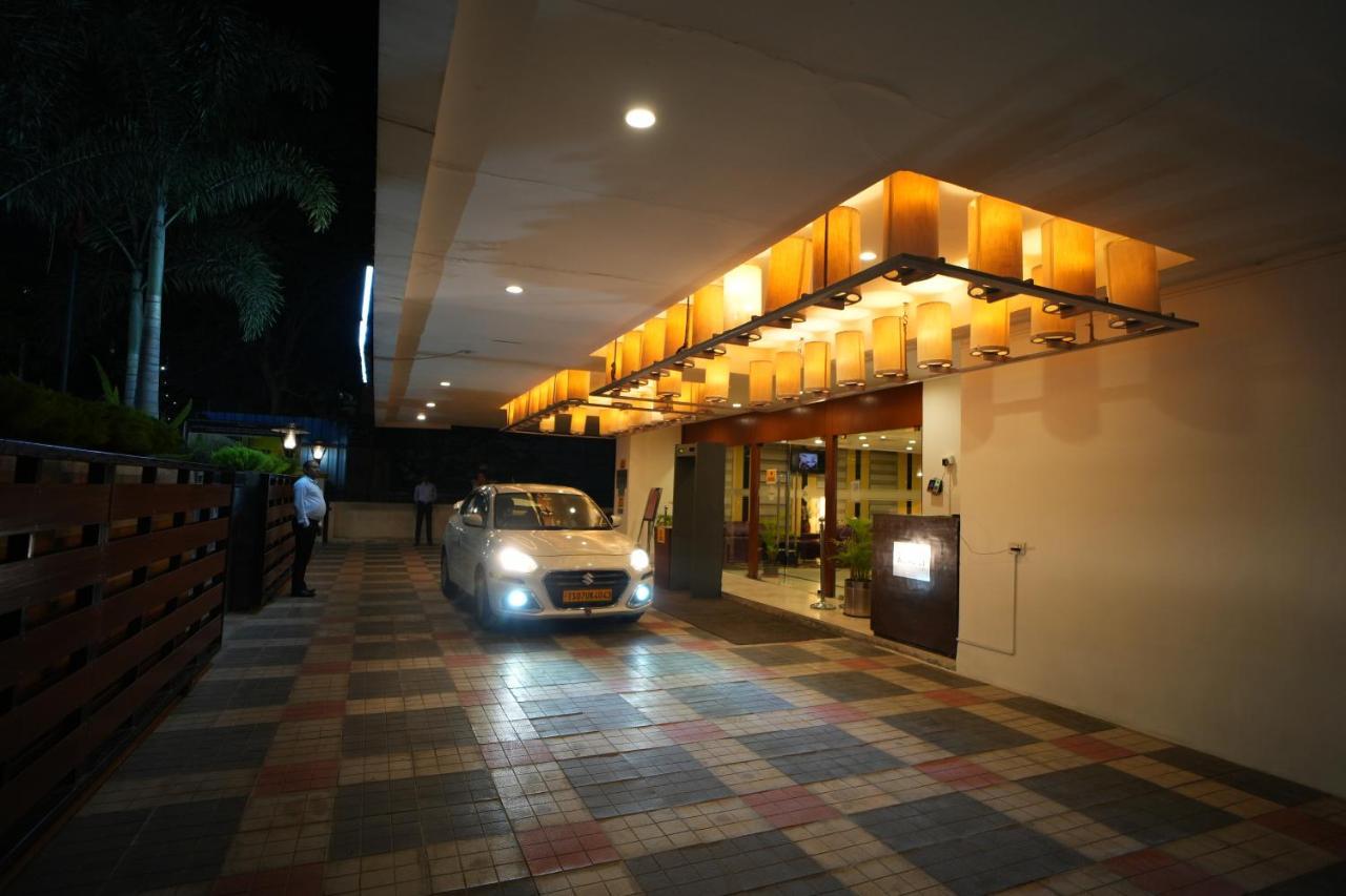 The Altruist Business Hotel Hitech Χιντεραμπάντ Εξωτερικό φωτογραφία