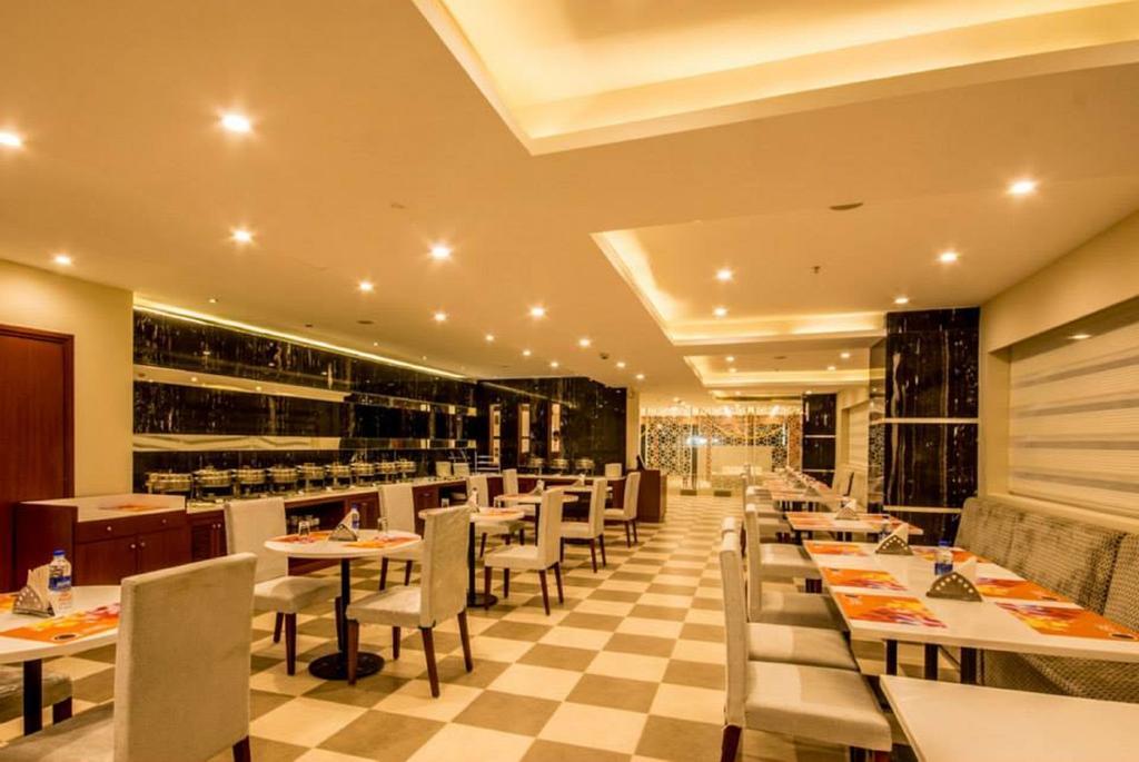The Altruist Business Hotel Hitech Χιντεραμπάντ Εξωτερικό φωτογραφία